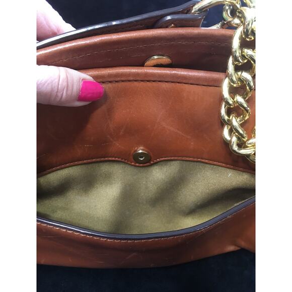 Antonio Melani Leather Hand Bag Purse Outside Magnetic Pocket Gold Chain Straps - Picture 7 of 12